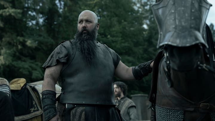 Youssef Kerkour (Steely Pate) in A Knight of the Seven Kingdoms.