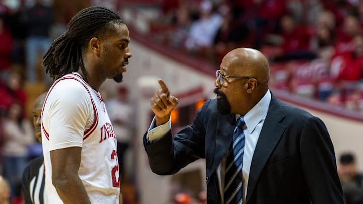 Indiana coach Mike Woodson instructs Mackenzie Mgbako (21) against Sam Houston at Simon Skjodt Assembly Hall. Indiana coach Mike Woodson instructs Mackenzie Mgbako (21) against Sam Houston at Simon Skjodt Assembly Hall.