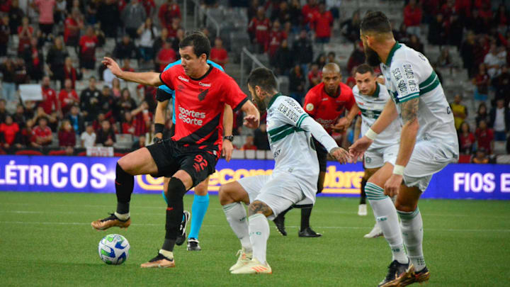 Furacão perdia até os 46', mas Willian definiu empate