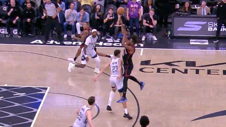 Ja’Kobe Walter let it fly against the Orlando Magic and it went in.