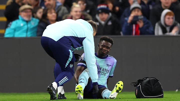 Saka in pain as he injures his hamstring away at Selhurst Park last Saturday