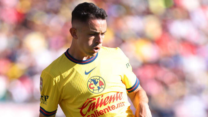 El español Álvaro Fidalgo está llamado a ser el cerebro y el inteligente en el juego contra Querétaro