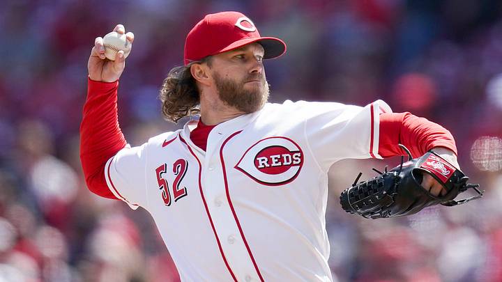 Cincinnati Reds pitcher Pierce Johnson (52) delivers a pitch