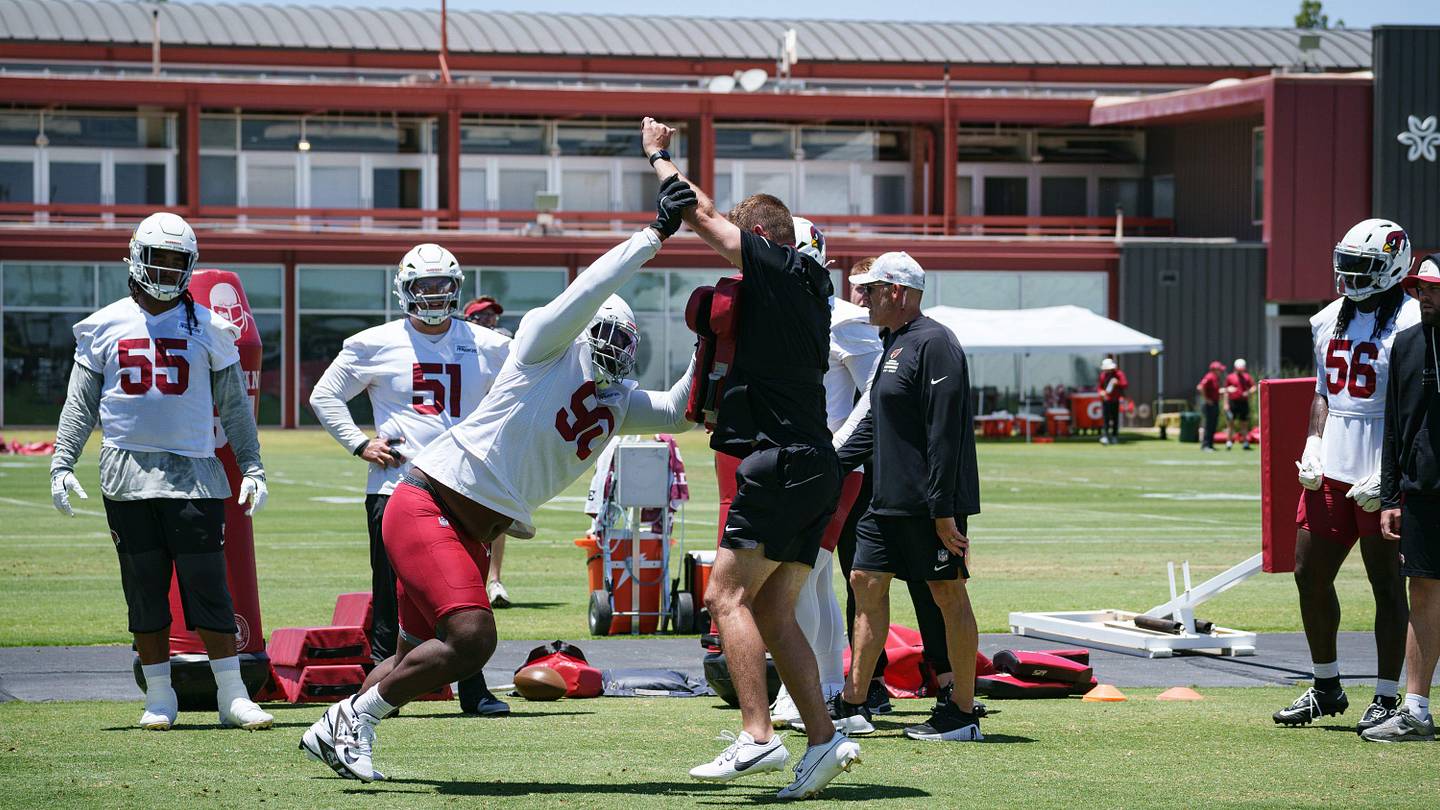 Fans Have Opportunity To View Cardinals Practice