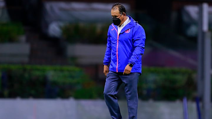 Cruz Azul v Tigres UANL - Torneo Apertura 2021 Liga MX