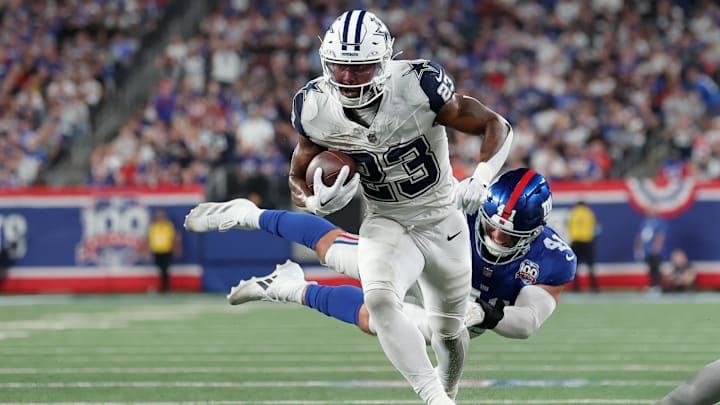 Sep 26, 2024; East Rutherford, New Jersey, USA; Dallas Cowboys running back Rico Dowdle