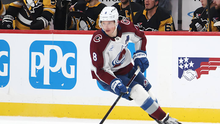 Mar 24, 2026; Pittsburgh, Pennsylvania, USA; Colorado Avalanche defenseman Cale Makar (8) handles the puck against the Pittsburgh Penguins during the third period at PPG Paints Arena. Mandatory Credit: Charles LeClaire-Imagn Images Mar 24, 2026; Pittsburgh, Pennsylvania, USA; Colorado Avalanche defenseman Cale Makar (8) handles the puck against the Pittsburgh Penguins during the third period at PPG Paints Arena. Mandatory Credit: Charles LeClaire-Imagn Images
