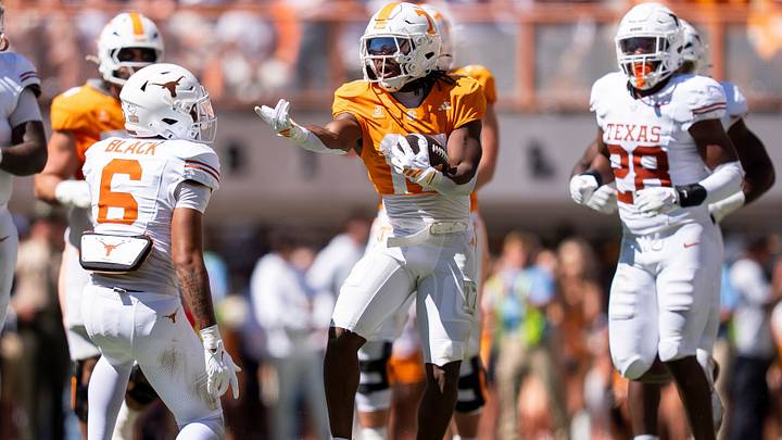 Sep 26, 2026; Knoxville, Tennessee, USA; Tennessee running back Daune Morris (17) celebrates after making the first down during a college football game between Tennessee and Texas at Neyland Stadium in Knoxville, Tenn. on Sept. 26, 2026. Mandatory Credit: Brianna Paciorka-USA TODAY Network via Imagn Images Sep 26, 2026; Knoxville, Tennessee, USA; Tennessee running back Daune Morris (17) celebrates after making the first down during a college football game between Tennessee and Texas at Neyland Stadium in Knoxville, Tenn. on Sept. 26, 2026. Mandatory Credit: Brianna Paciorka-USA TODAY Network via Imagn Images