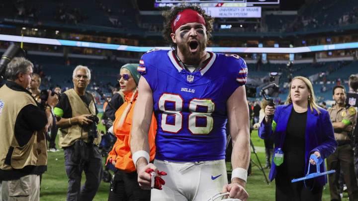 Jan 7, 2024; Miami Gardens, Florida, USA; Buffalo Bills tight end Dawson Knox (88) reacts after the game against the Miami Dolphins at Hard Rock Stadium. Mandatory Credit: Sam Navarro-USA TODAY Sports Jan 7, 2024; Miami Gardens, Florida, USA; Buffalo Bills tight end Dawson Knox (88) reacts after the game against the Miami Dolphins at Hard Rock Stadium. Mandatory Credit: Sam Navarro-USA TODAY Sports