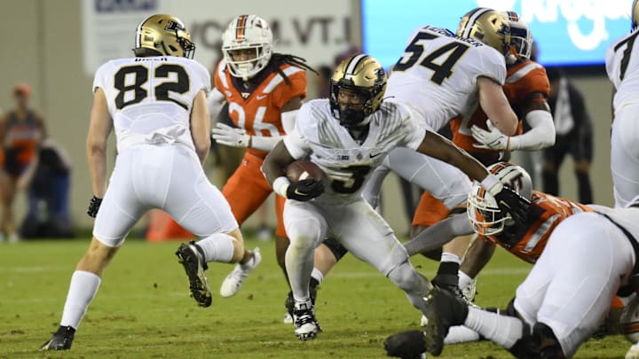 Purdue Boilermakers running back Tyrone Tracy Jr. (3) runs the ball