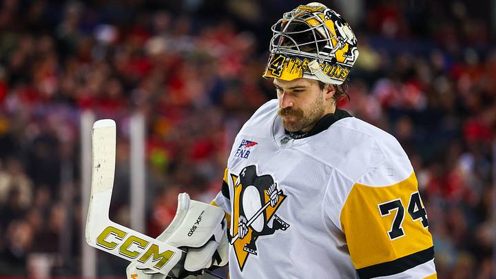 Jan 21, 2026; Calgary, Alberta, CAN; Pittsburgh Penguins goaltender Stuart Skinner (74) during the second period against the Calgary Flames at Scotiabank Saddledome. Mandatory Credit: Sergei Belski-Imagn Images Jan 21, 2026; Calgary, Alberta, CAN; Pittsburgh Penguins goaltender Stuart Skinner (74) during the second period against the Calgary Flames at Scotiabank Saddledome. Mandatory Credit: Sergei Belski-Imagn Images