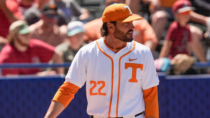 May 21, 2025; Hoover, AL, USA; Tennessee head coach Tony Vitello heads to the dugout after a timeout during the game with Alabama in the second round of the SEC Baseball Tournament at the Hoover Met.