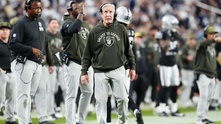Nov 17, 2025; Paradise, Nevada, USA; Las Vegas Raiders head coach Pete Carroll during the second half of the game against the Dallas Cowboys at Allegiant Stadium. Mandatory Credit: Stephen R. Sylvanie-Imagn Images Nov 17, 2025; Paradise, Nevada, USA; Las Vegas Raiders head coach Pete Carroll during the second half of the game against the Dallas Cowboys at Allegiant Stadium. Mandatory Credit: Stephen R. Sylvanie-Imagn Images