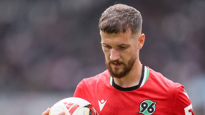Das Knie von Marcel Hartel machte Sorgen Das Knie von Marcel Hartel machte Sorgen