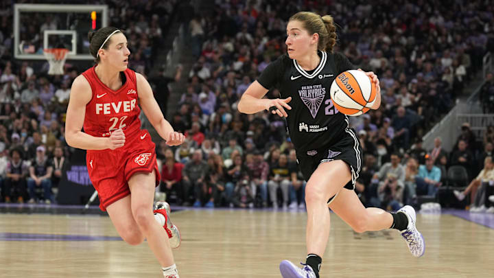 Jun 19, 2025; San Francisco, California, USA; Golden State Valkyries guard Kate Martin (right) dribbles against Indiana Fever guard Caitlin Clark (22) during the second quarter at Chase Center. Mandatory Credit: Darren Yamashita-Imagn Images Jun 19, 2025; San Francisco, California, USA; Golden State Valkyries guard Kate Martin (right) dribbles against Indiana Fever guard Caitlin Clark (22) during the second quarter at Chase Center. Mandatory Credit: Darren Yamashita-Imagn Images