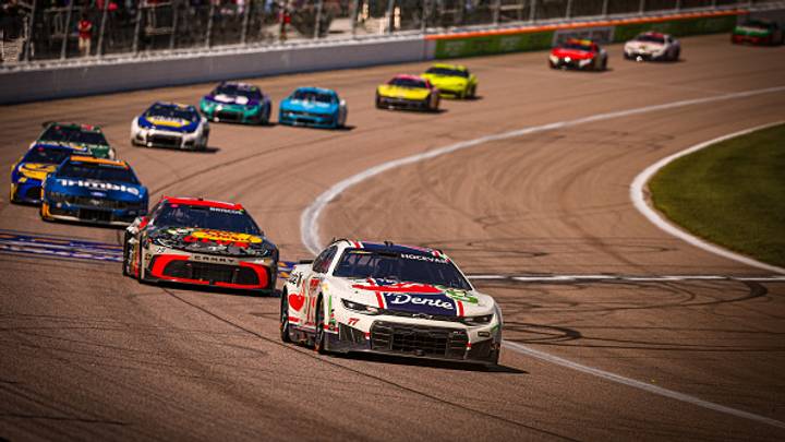 Kansas Speedway, NASCAR Cup Series