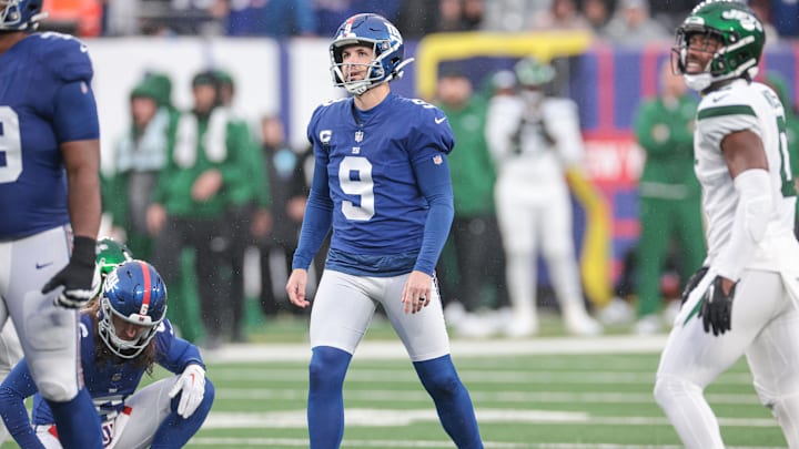 Oct 29, 2023; East Rutherford, New Jersey, USA; New York Giants place kicker Graham Gano (9) reacts after missing a field goal during the fourth quarter against the New York Jets at MetLife Stadium.  