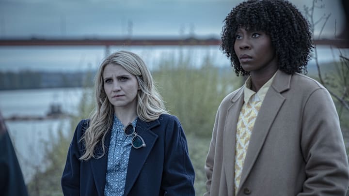 L-R Annaleigh Ashford as Melissa Reed and Tamera Tomakili as Ivy Campbell in Happy Face, episode 2, season 1, streaming on Paramount+. 