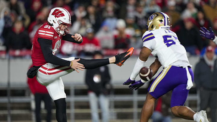 Wisconsin’s leading passer was their punter in their win over Washington. 