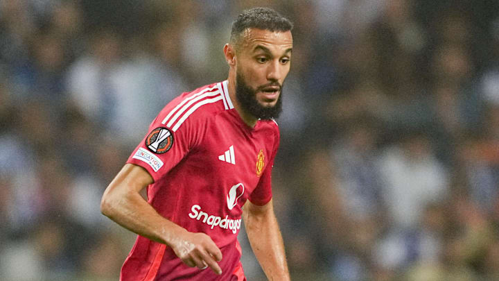 Noussair Mazraoui's position took fans by surprise