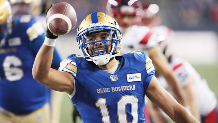 The Winnipeg Blue Bombers will host the Saskatchewan Roughriders in the West Division CFL Final.