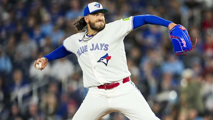 Cody Ponce throws a baseball 