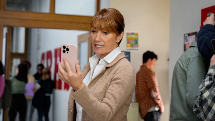Irish Wish, Jane Seymour as Rosemary Kelly. Cr. Patrick Redmond / Netflix © 2024