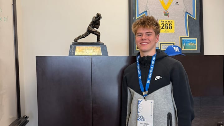 Jake Nawrot from Illinois will take a UW visit. 