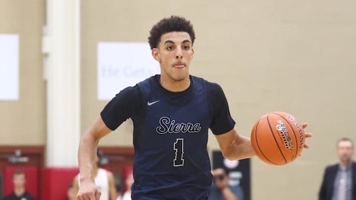 Dec 2, 2023; Scottsdale, AZ, USA; Sierra Canyon guard Justin Pippen (1) against Desert Mountain
