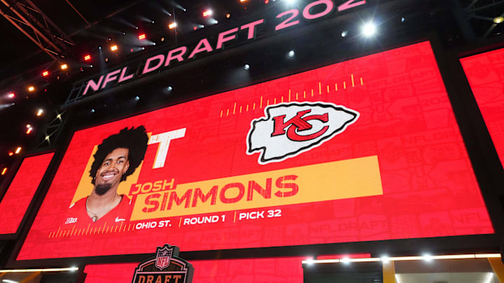 Apr 24, 2025; Green Bay, WI, USA; Ohio State Buckeyes tackle Josh Simmons is selected as the No. 32 pick by the Kansas City Chiefs during the NFL Draft at Lambeau Field. Mandatory Credit: Kirby Lee-Imagn Images