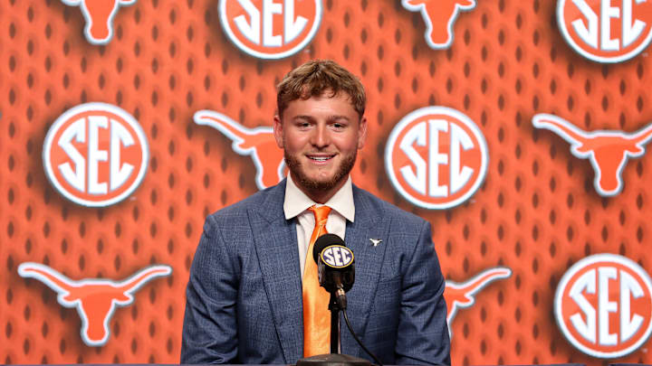 Quinn Ewers, Texas Longhorns