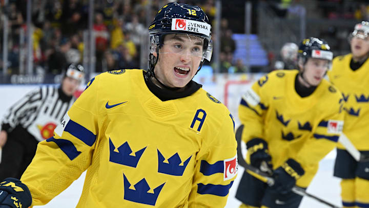 IHOCKEY-JUNIOR-CAN-SWE