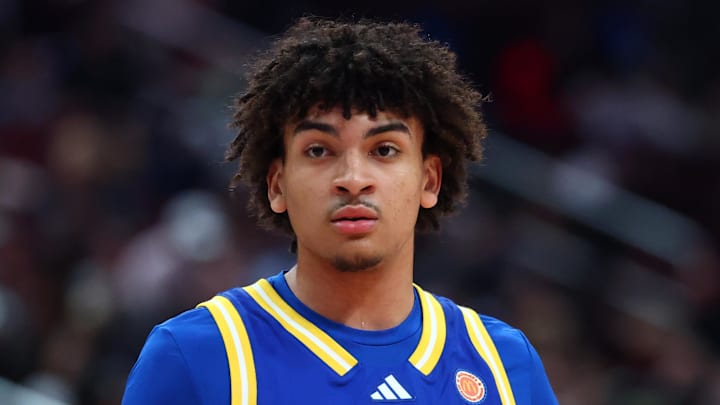 Austin Goosby during the McDonalds All American Boys Game at Desert Diamond Arena. Austin Goosby during the McDonalds All American Boys Game at Desert Diamond Arena.