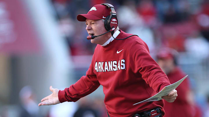 Nov 1, 2025; Fayetteville, Arkansas, USA; Arkansas Razorbacks interim head coach Bobby Petrino during the third quarter against the Mississippi State Bulldogs at Donald W. Reynolds Razorback Stadium. Bulldogs won 38-35. Mandatory Credit: Nelson Chenault-Imagn Images Nov 1, 2025; Fayetteville, Arkansas, USA; Arkansas Razorbacks interim head coach Bobby Petrino during the third quarter against the Mississippi State Bulldogs at Donald W. Reynolds Razorback Stadium. Bulldogs won 38-35. Mandatory Credit: Nelson Chenault-Imagn Images