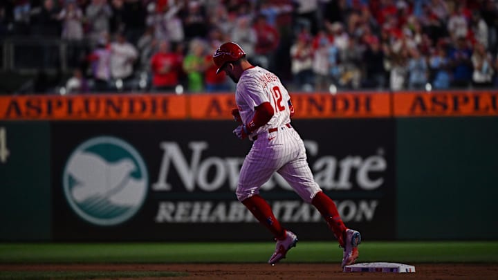 Sep 9, 2025; Philadelphia, Pennsylvania, USA; Philadelphia Phillies outfielder Kyle Schwarber (12) runs the bases after hitting his 50th home run of the season during the seventh inning against the New York Mets at Citizens Bank Park. Mandatory Credit: Eric Hartline-Imagn Images Sep 9, 2025; Philadelphia, Pennsylvania, USA; Philadelphia Phillies outfielder Kyle Schwarber (12) runs the bases after hitting his 50th home run of the season during the seventh inning against the New York Mets at Citizens Bank Park. Mandatory Credit: Eric Hartline-Imagn Images