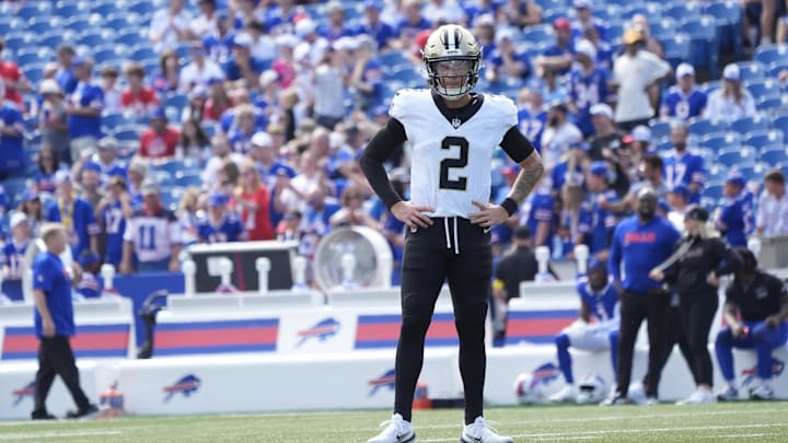 Sep 28, 2025; Orchard Park, New York, USA; New Orleans Saints quarterback Spencer Rattler (2) warms up before a game against the Buffalo Bills at Highmark Stadium. Mandatory Credit: Gregory Fisher-Imagn Images Sep 28, 2025; Orchard Park, New York, USA; New Orleans Saints quarterback Spencer Rattler (2) warms up before a game against the Buffalo Bills at Highmark Stadium. Mandatory Credit: Gregory Fisher-Imagn Images