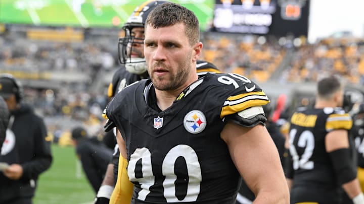 Darnell Wright will have his hands full facing T.J. Watt, and the entire Bears offensive line will be challenged by the Pittsburgh defensive front.