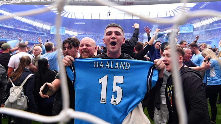 Le maillot de Manchester City floqué Erling Haaland.