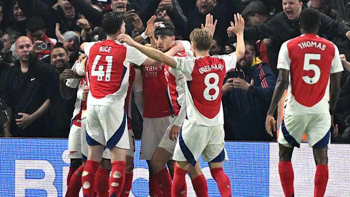 Chelsea FC v Arsenal FC - Premier League