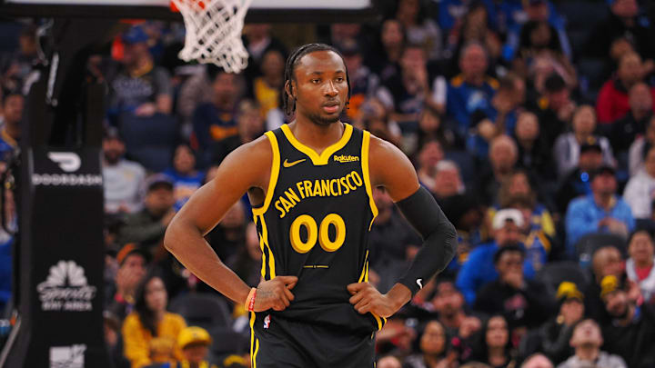 Golden State Warriors forward Jonathan Kuminga (00) against the Minnesota Timberwolves during the third quarter at Chase Center. 