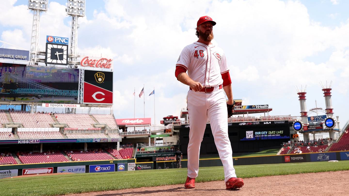Cincinnati Reds Revamp Roster for Thrilling 2024 Season