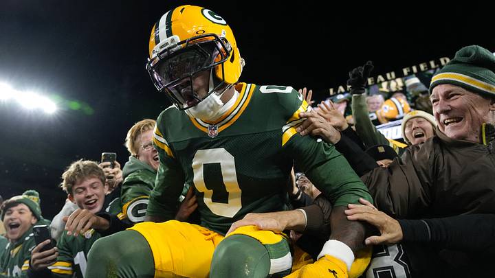 Oct 18, 2026; Green Bay, Wisconsin, USA; Green Bay Packers wide receiver Matthew Golden (0) celebrates with fans after scoring a touchdown against the Dallas Cowboys during the first quarter at Lambeau Field. Mandatory Credit: Jeff Hanisch-Imagn Images Oct 18, 2026; Green Bay, Wisconsin, USA; Green Bay Packers wide receiver Matthew Golden (0) celebrates with fans after scoring a touchdown against the Dallas Cowboys during the first quarter at Lambeau Field. Mandatory Credit: Jeff Hanisch-Imagn Images