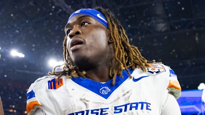Boise State Broncos running back Ashton Jeanty against the Penn State Nittany Lions during the Fiesta Bowl at State Farm Stadium. Boise State Broncos running back Ashton Jeanty against the Penn State Nittany Lions during the Fiesta Bowl at State Farm Stadium.