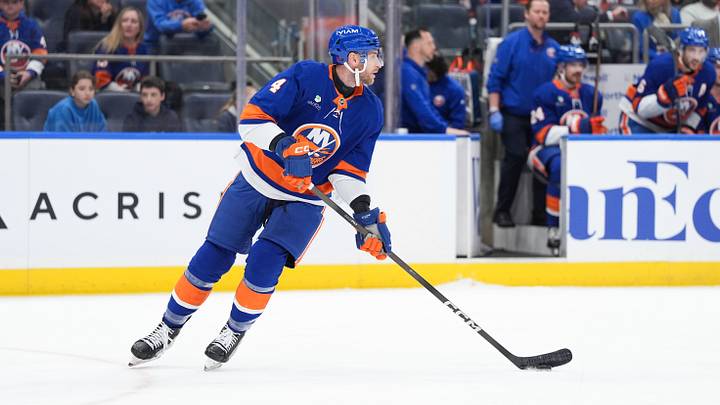 Apr 3, 2026; Elmont, New York, USA; New York Islanders defenseman Carson Soucy (4) handles the puck in the first period against the Philadelphia Flyers at UBS Arena. Mandatory Credit: Alexander Wohl-Imagn Images Apr 3, 2026; Elmont, New York, USA; New York Islanders defenseman Carson Soucy (4) handles the puck in the first period against the Philadelphia Flyers at UBS Arena. Mandatory Credit: Alexander Wohl-Imagn Images