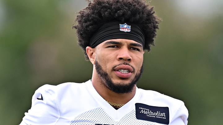 Jun 9, 2026; Houston, Texas, USA; Houston Texans cornerback Alijah Huzzie arrives for the team’s minicamp at Houston Methodist Training Center. Jun 9, 2026; Houston, Texas, USA; Houston Texans cornerback Alijah Huzzie arrives for the team’s minicamp at Houston Methodist Training Center.