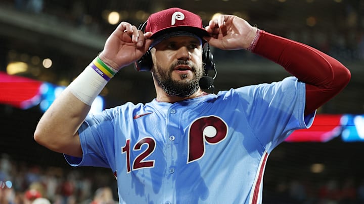 Reds see a (pricey) Kyle Schwarber opening as Phillies talks suddenly cool