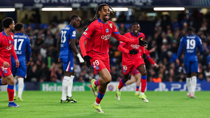 Barcola fez um dos gols do PSG em Stamford Bridge