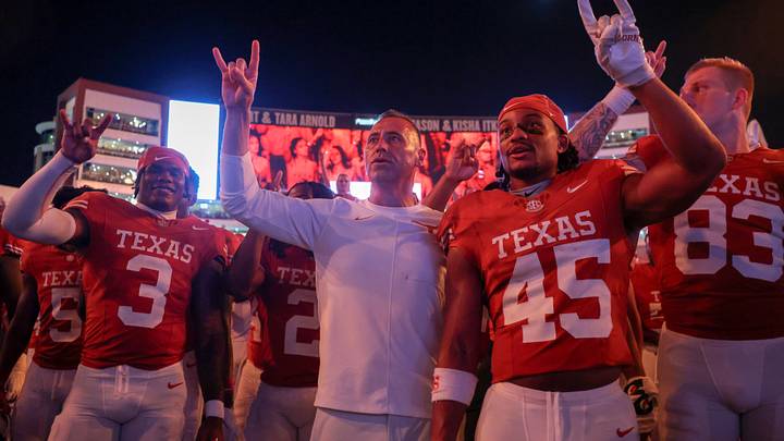 Darius Snow, Rasheem Biles, Steve Sarkisian, UTSA v Texas