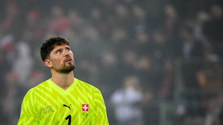 Gregor Kobel in action for Switzerland 