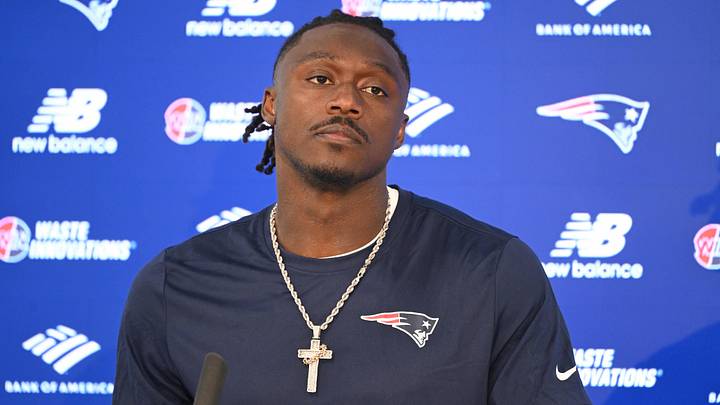 New England Patriots wide receiver A.J. Brown